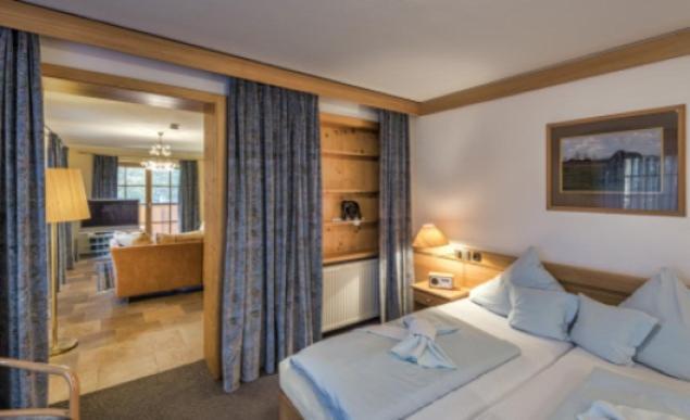 Landgasthaus & Hotel Kurfer Hof Bad Endorf Dış mekan fotoğraf